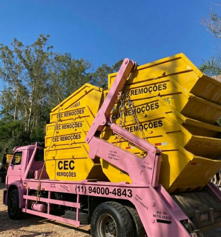 Frota de caçambas da C&C Remoção de Entulhos em Guarulhos